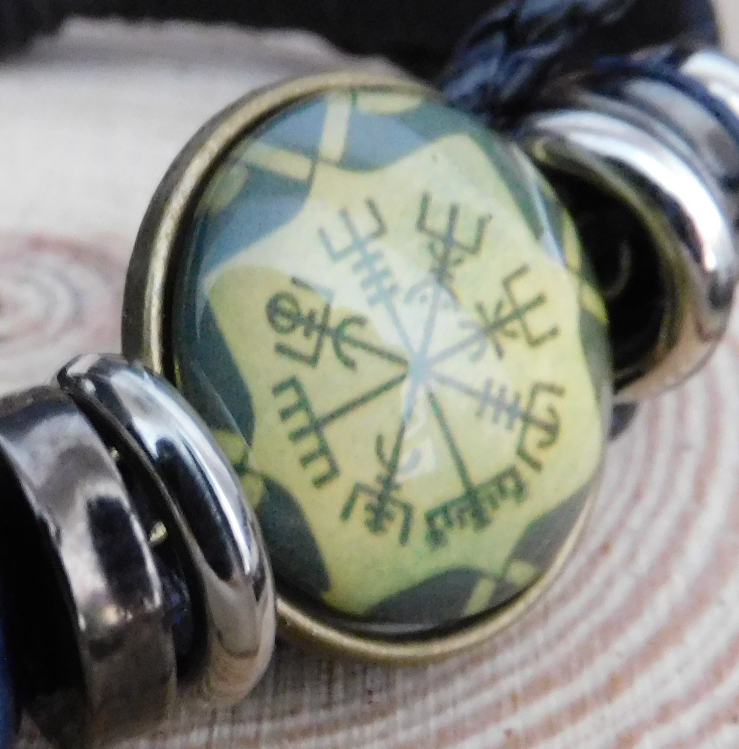 Pulsera de cuero - Imagen 3