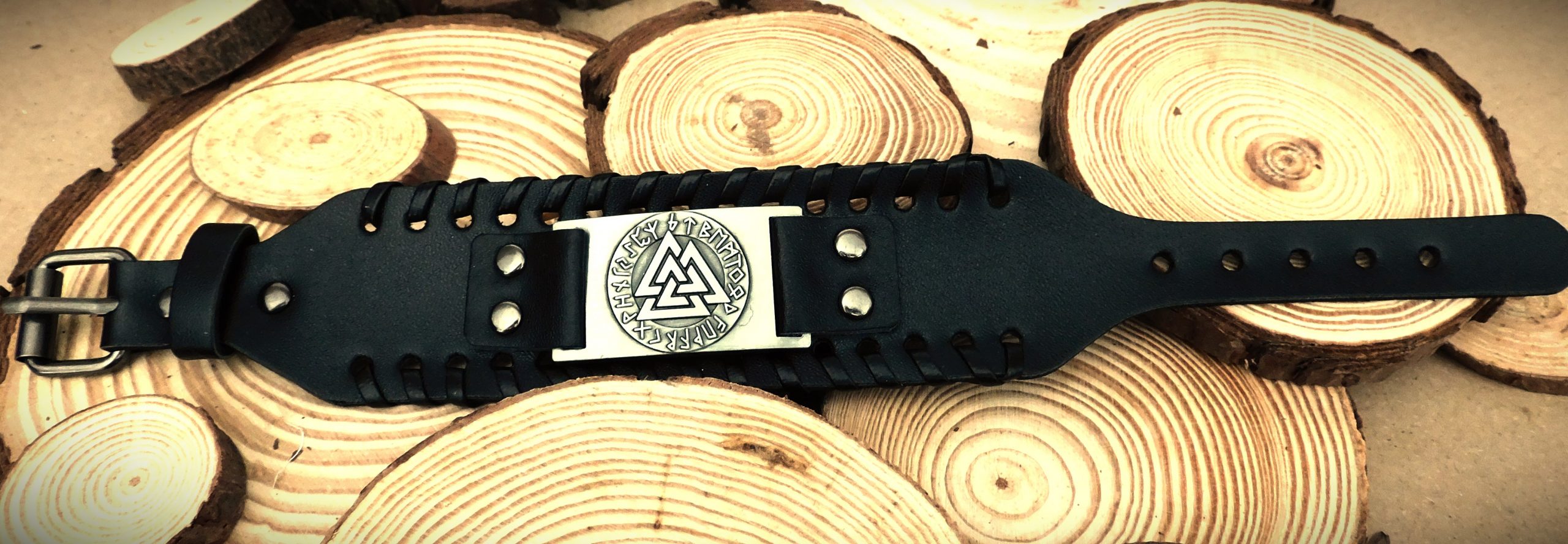 Pulsera de cuero. - Imagen 3