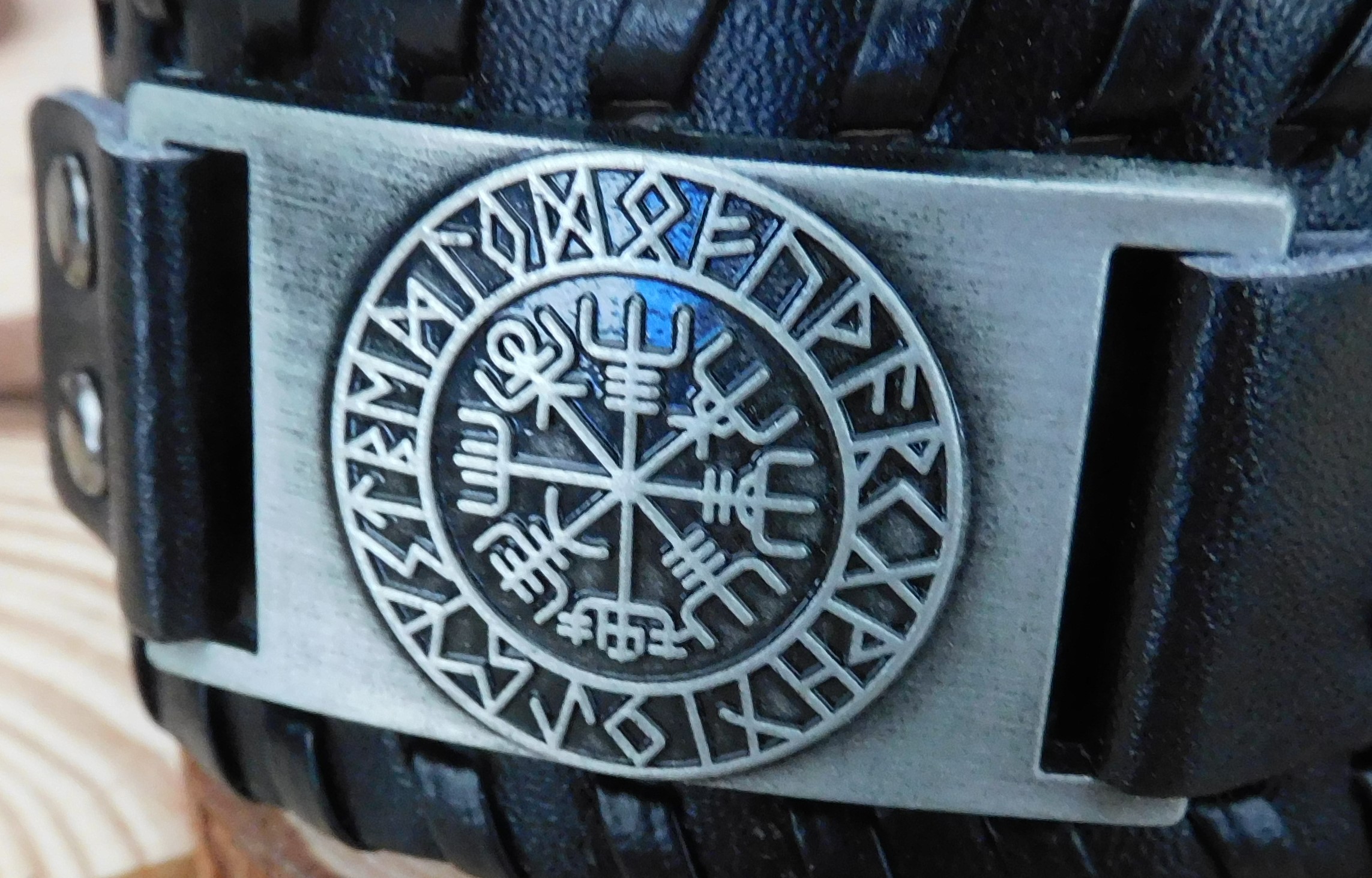 Pulsera de cuero - Imagen 3